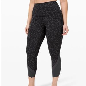 Lululemon Wunder Under HR crop